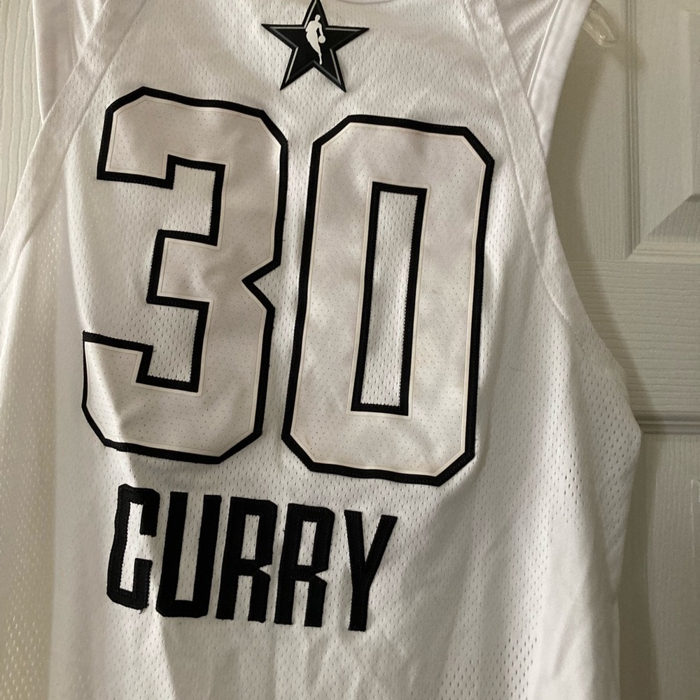 Golden State Warriors Steph Curry jersey size small/40 men